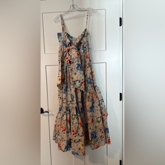 CINQ A SEPT
Painted Garden Hailey Tie-Back Ruffled
Midi Empire Dress 12 - Picture 5 of 5